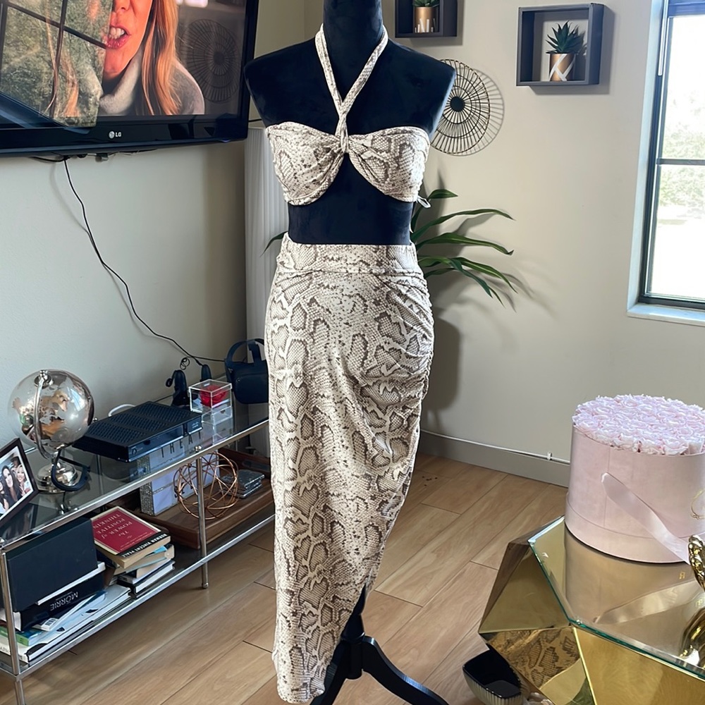 Snake skin two piece skirt set padded halter top asymmetric skirt  size medium
